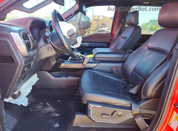 1FTEW1EP5NKE09834 2022 FORD F150 Red Вид салону спереду