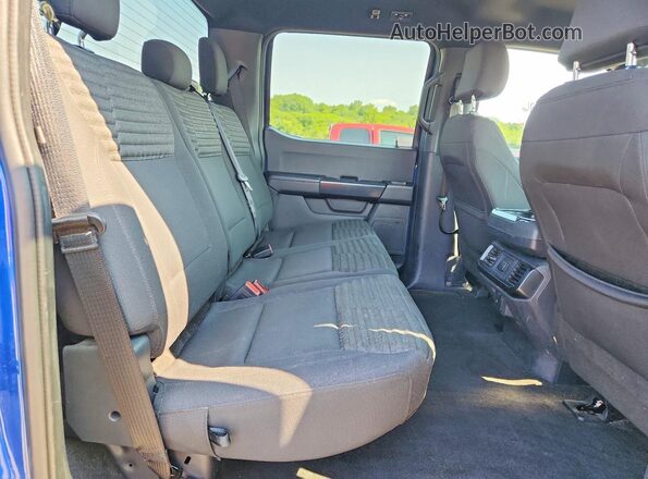 1FTEW1EP6NFA84829 2022 FORD F150 Blue Rear seats view