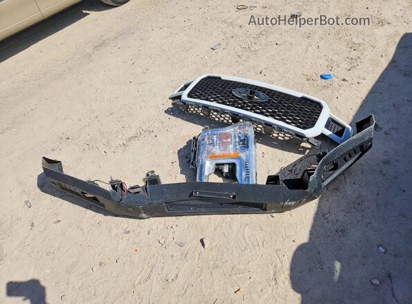 1FTEW1EP7JFC92566 2018 FORD F150 White Engine compartment view