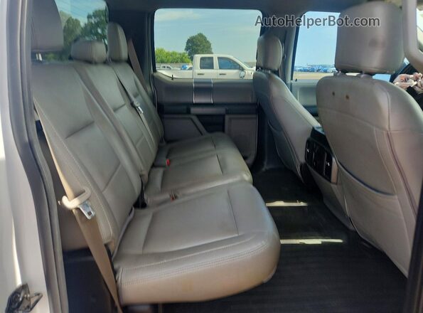 1FTEW1EP7JKF54965 2018 FORD F150 White უკანა სავარძლების ხედი