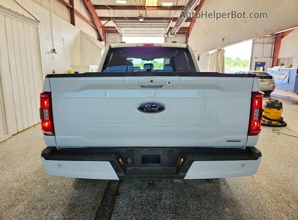 1FTEW1EP7NFA66372 2022 FORD F150 White Rear view