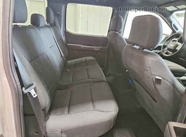 1FTEW1EP7NFA66372 2022 FORD F150 White Rear seats view