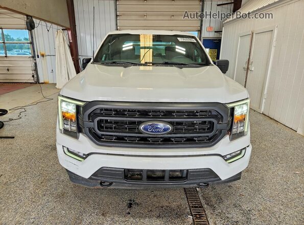 1FTEW1EP7NFA66372 2022 FORD F150 White Front view