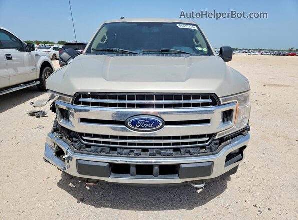 1FTEW1EP8JFB61999 2018 FORD F150 Cream Widok z przodu