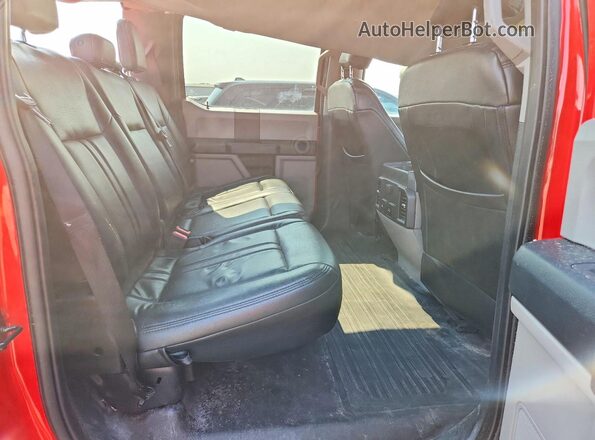1FTEW1EP8KFC04271 2019 FORD F150 Red Widok tylnych siedzeń