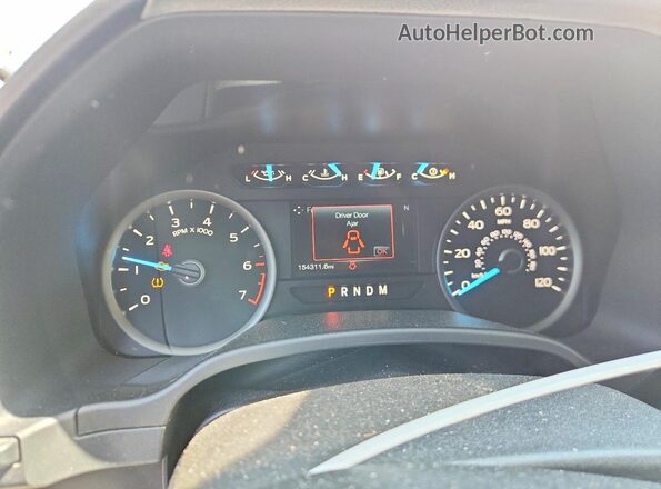 1FTEW1EP9KFB56585 2019 FORD F150 Silver Вид щитка приладів