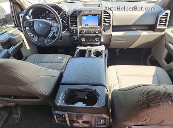 1FTEW1EP9KFB56585 2019 FORD F150 Silver Вид панелі приладів