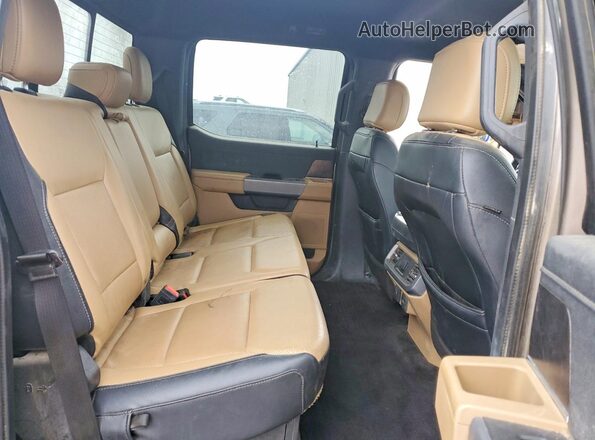 1FTEW1EP9NKD33423 2022 FORD F150 Коричневый Вид задних сидений