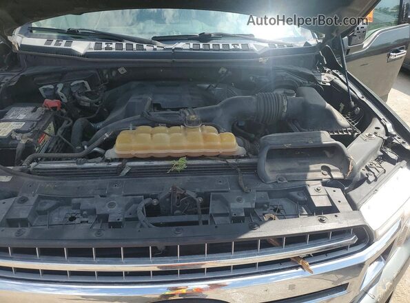 1FTEW1EPXJKC79155 2018 FORD F150 Green Widok wnętrza z tyłu
