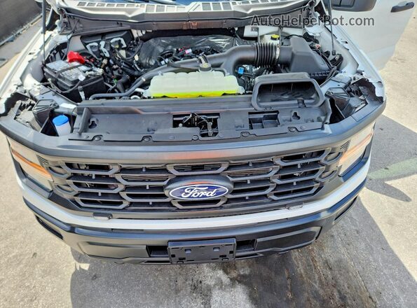 1FTEW1LP8TKD23269 2026 FORD F150 White უკანა სალონის ხედი