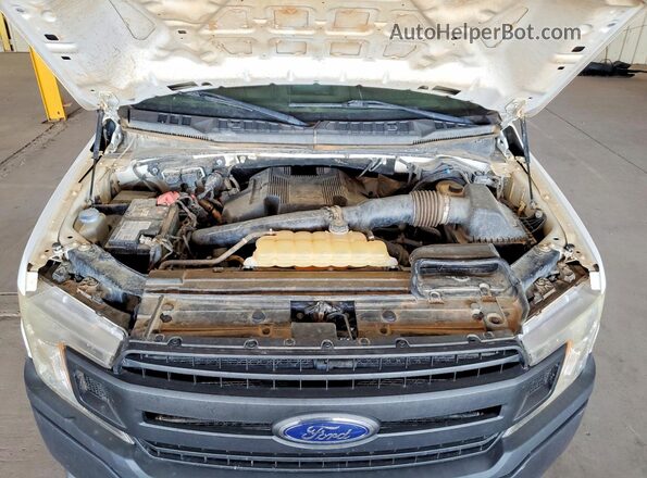 1FTEW1P46KKC25243 2019 FORD F150 White უკანა სალონის ხედი