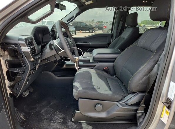 1FTEW2KP1SKE23512 2025 FORD F150 Silver Вид салону спереду