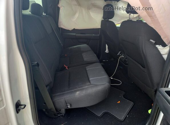 1FTEW2L56TFA55027 2026 FORD F150 Белый Вид задних сидений