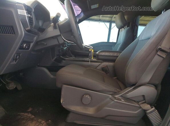 1FTEW2LP1RKE58687 2024 FORD F150 Серый Вид салона спереди