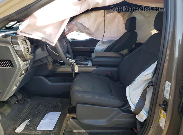 1FTEW2LP7SFB23058 2025 FORD F150 Gray Widok wnętrza z przodu