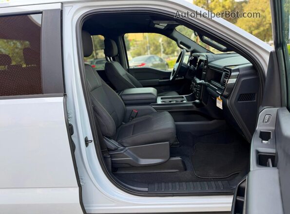 1FTEW2LPXSKF60608 2025 FORD F150 Белый Вид сзади