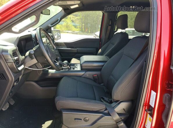 1FTEW3KP3RKD68545 2024 FORD F150 Red Widok wnętrza z przodu