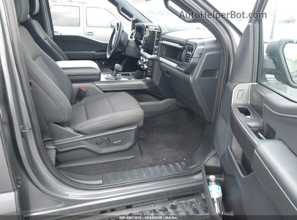 1FTEW3KP8RKD84076 2024 FORD F150 Gray Вид салону спереду