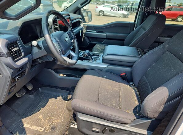 1FTEW3LP6SKD33549 2025 FORD F150 White Widok wnętrza z przodu