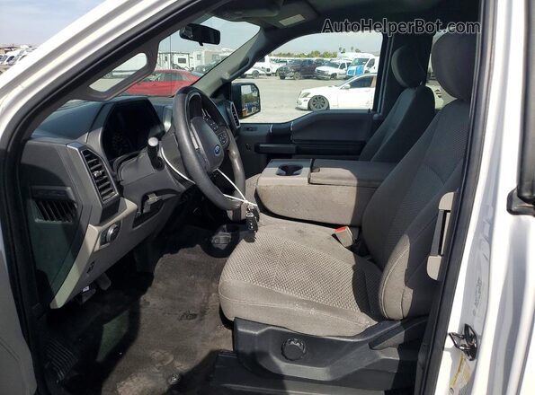 1FTEX1C51JKE61258 2018 FORD F150 Белый Вид салона спереди