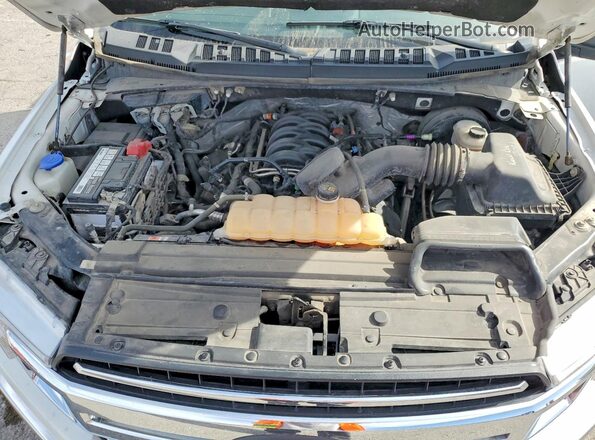 1FTEX1C51JKE61258 2018 FORD F150 Белый Вид задней части салона