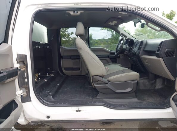 1FTEX1C51JKF23354 2018 FORD F150 White Widok naklejki z numerem VIN