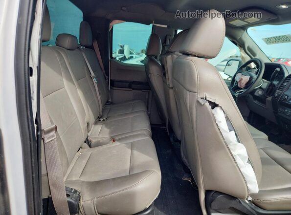 1FTEX1C55KKF09071 2019 FORD F150 White Rear seats view