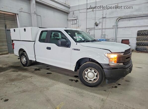 1FTEX1C56JKF06002 2018 FORD F150 Белый Передняя правая четверть
