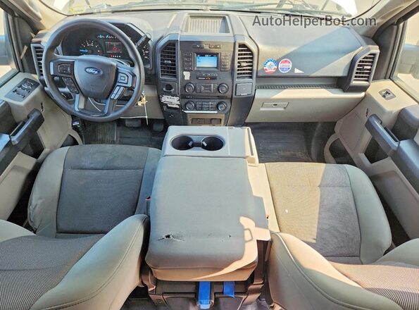 1FTEX1C56JKF15847 2018 FORD F150 White Dashboard view