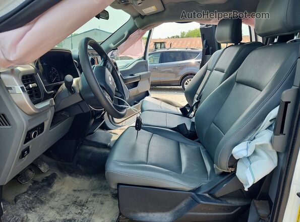 1FTEX1C5XPKE36223 2023 FORD F150 Белый Вид салона спереди