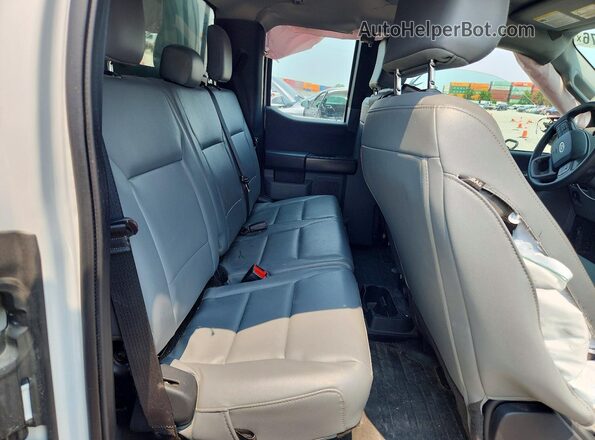 1FTEX1C5XPKE36223 2023 FORD F150 Белый Вид задних сидений