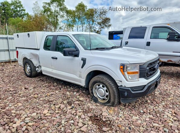 1FTEX1C81NKE06325 2022 FORD F150 Белый Передняя правая четверть