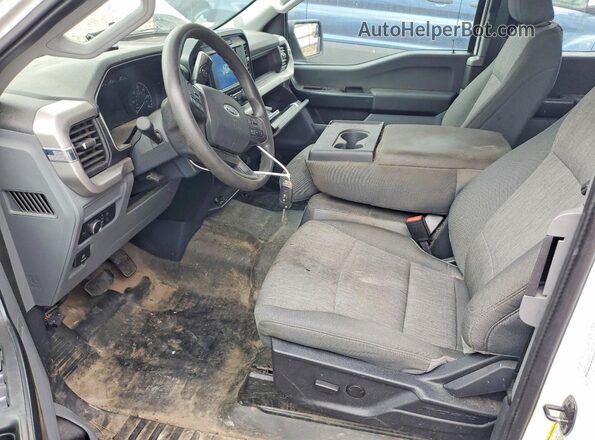 1FTEX1C81NKE06325 2022 FORD F150 Белый Вид салона спереди
