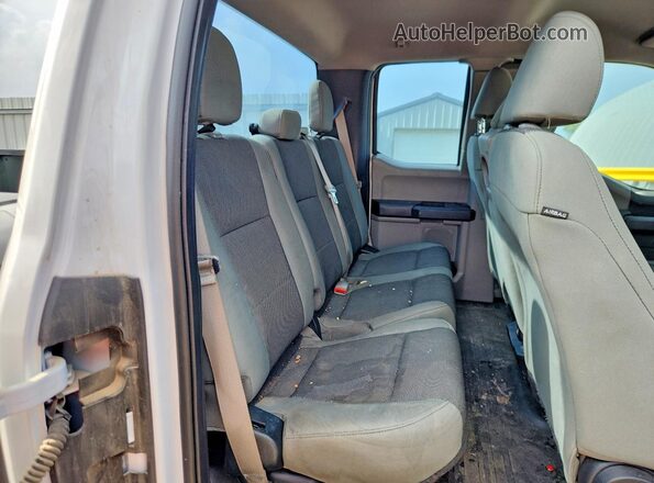 1FTEX1C84GKE84634 2016 FORD F150 White Вид задніх сидінь