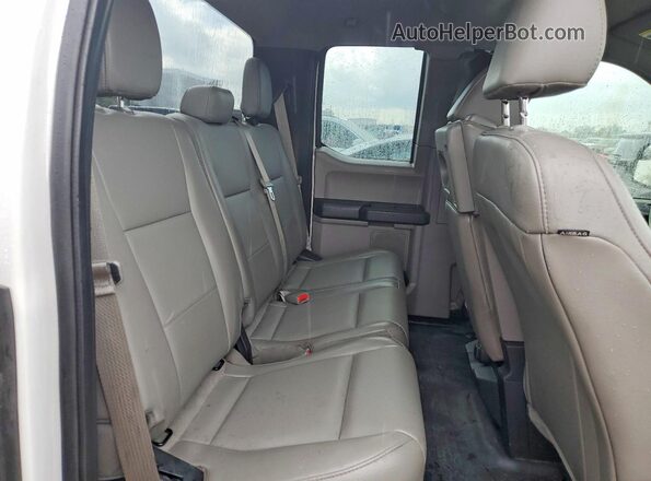 1FTEX1C84HFA21516 2017 FORD F150 White Հետևի նստատեղերի տեսք