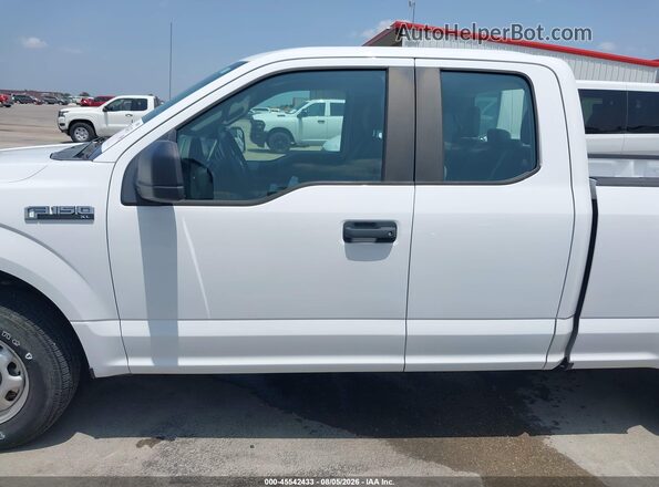 1FTEX1C86HKD49723 2017 FORD F150 Белый Панорамный вид салона 360°