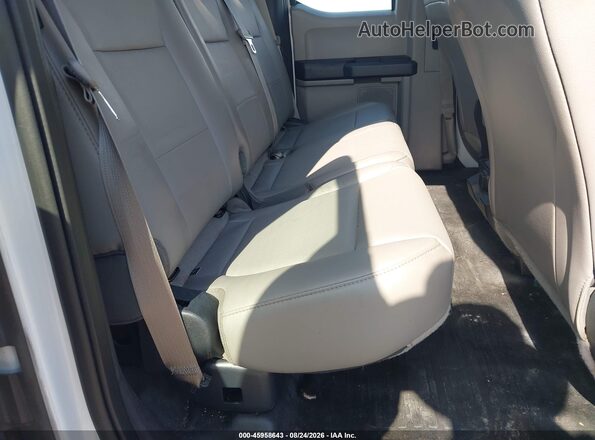 1FTEX1C8XGFA83016 2016 FORD F150 White VIN კოდის სტიკერის ხედი