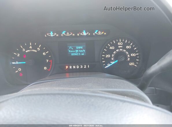 1FTEX1C8XHKC08380 2017 FORD F150 White Widok tylnych siedzeń