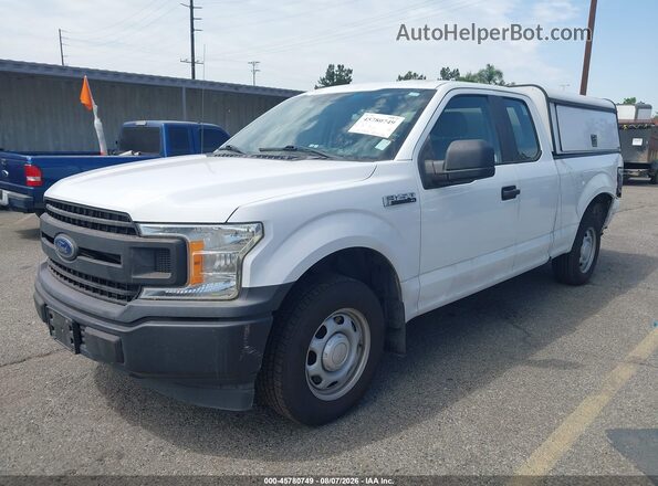 1FTEX1CB0JKE82074 2018 FORD F150 White Przód lewy