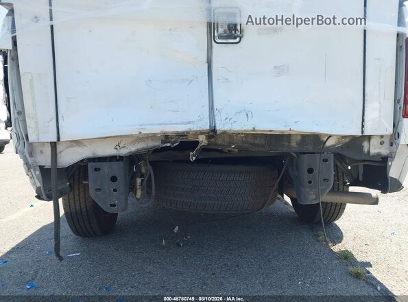 1FTEX1CB0JKE82074 2018 FORD F150 White Widok wnętrza z tyłu