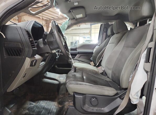 1FTEX1CB0JKF29524 2018 FORD F150 White Widok wnętrza 360 stopni