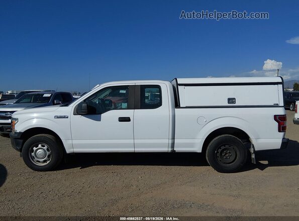 1FTEX1CB2JKF29749 2018 FORD F150 White Панорамний вид салону 360°