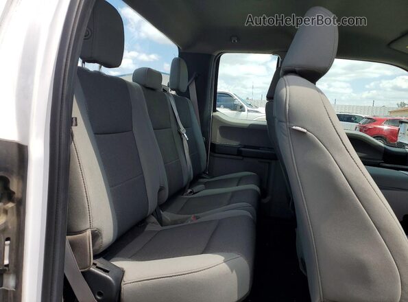 1FTEX1CB3JKC91927 2018 FORD F150 White Вид задніх сидінь