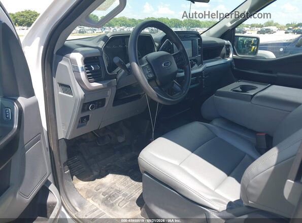 1FTEX1CB4PKD09053 2023 FORD F150 White წინა სალონის ხედი