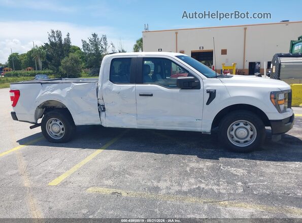 1FTEX1CB4PKD09053 2023 FORD F150 White უკანა სალონის ხედი