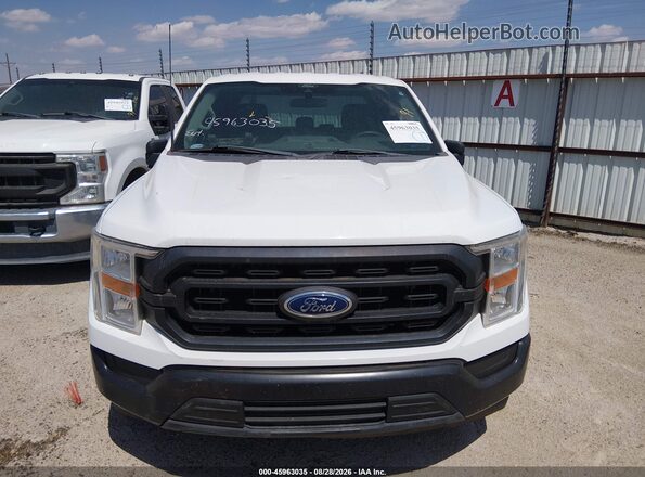 1FTEX1CB5NKD33813 2022 FORD F150 White Widok wnętrza 360 stopni