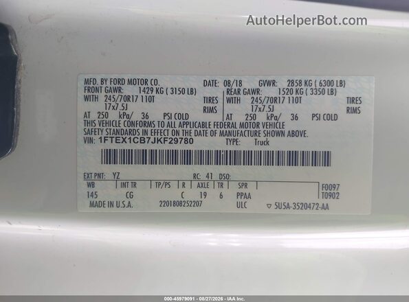 1FTEX1CB7JKF29780 2018 FORD F150 White Vista del compartimento del motor