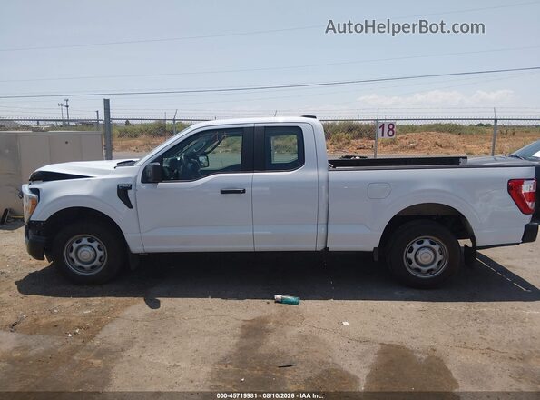 1FTEX1CB8NKE98447 2022 FORD F150 White Սալոնի 360 աստիճան տեսք