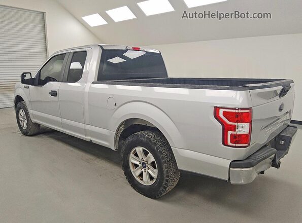 1FTEX1CB9JKG02972 2018 FORD F150 Silver Trasero izquierdo