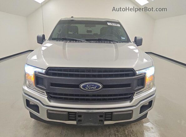 1FTEX1CB9JKG02972 2018 FORD F150 Silver Vista frontal